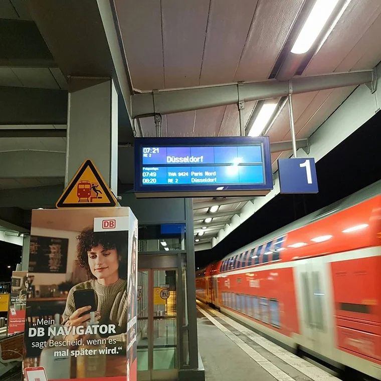 Der Zug fährt ab – DB Navigator, seiner Zeit voraus