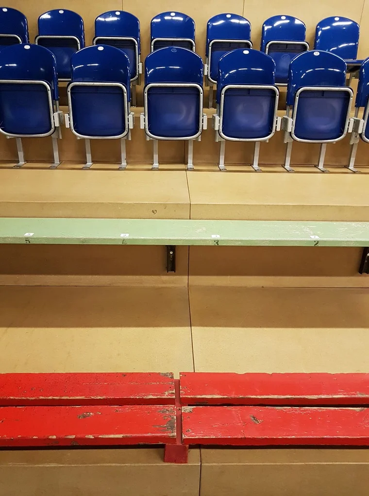 Sitzreihen durch die Jahre – vom Glückaufstadion über Parkstadion bis zur Arena Auf Schalke