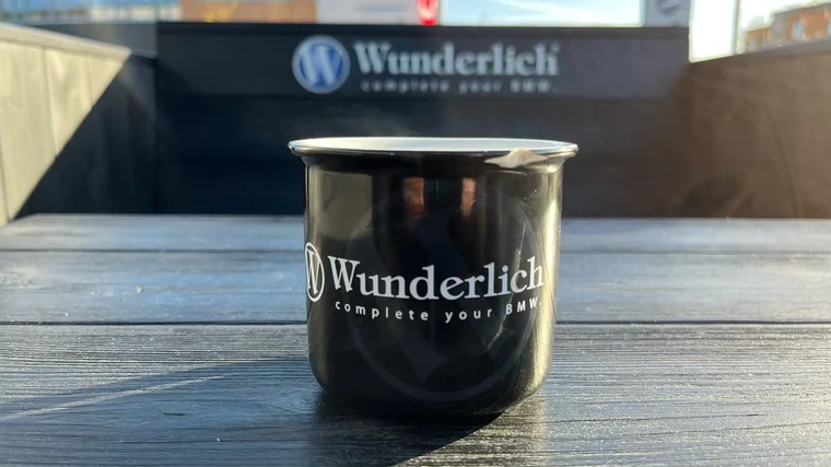 Kaffee hilft beim Warten…