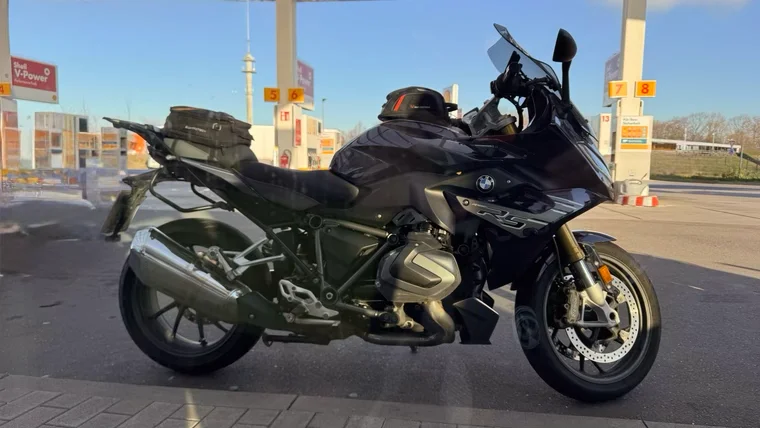 Ich eine Bockwurst und mein Knopf V-Power